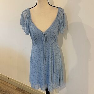 See You Monday Elegant Light Blue Floral Mini Dress Large